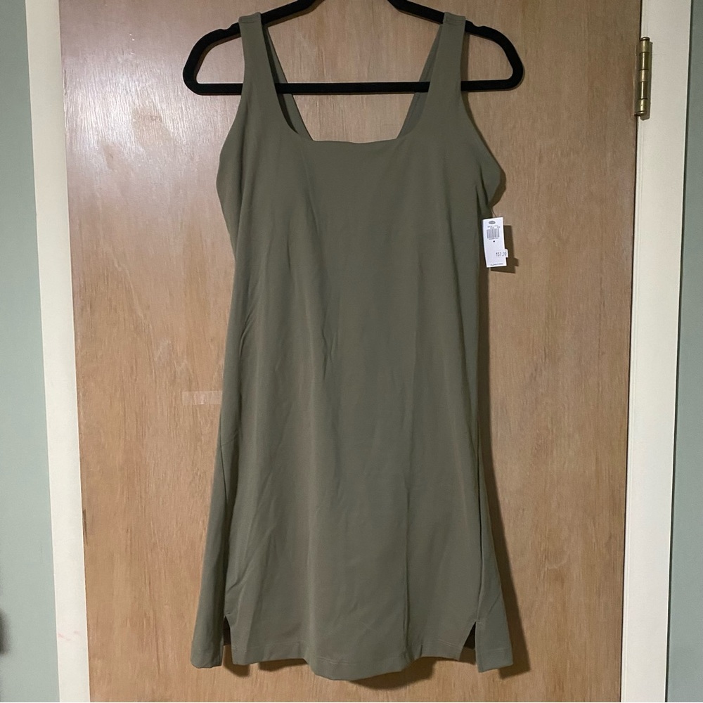 NWT Old Navy PowerSoft Sleeveless Dress - Size M